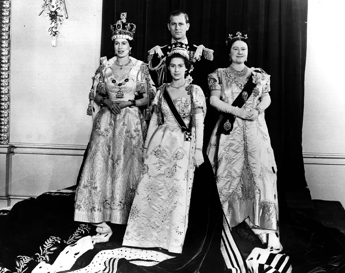 Queen Elizabeth II. nach ihrer Krönung Queen Elizabeth II. nach ihrer Krönung