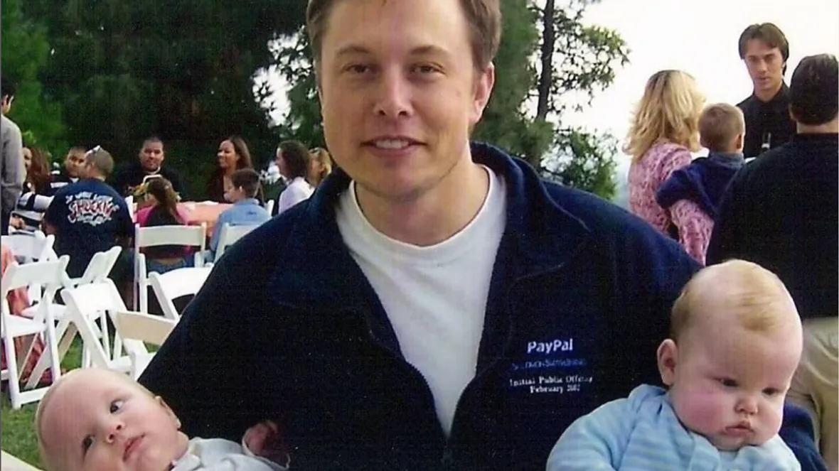 Elon Musk mit seinen Kindern Griffin & Xavier Elon Musk mit seinen Kindern Griffin & Xavier