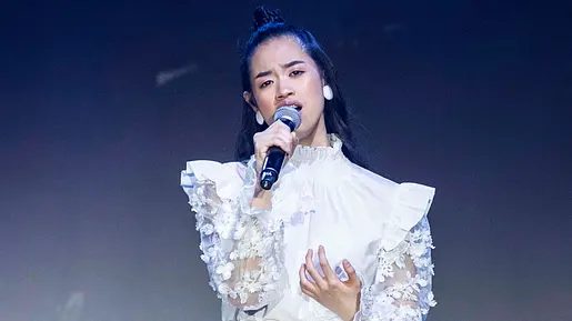 "The Voice of Germany"-Gewinnerin Claudia Emmanuela Santoso "The Voice of Germany"-Gewinnerin Claudia Emmanuela Santoso