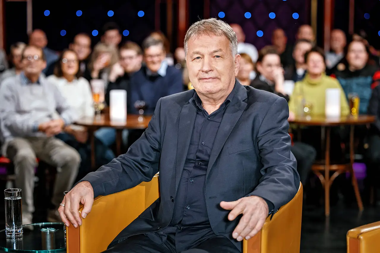 imago797361182 Schauspieler Thomas Rühmann anläßlich der Aufzeichnung der MDR -Talkshow Riverboat. - Foto: IMAGO / STAR-MEDIA