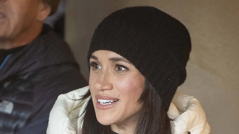 Meghan Markle mit einem überraschten Gesicht