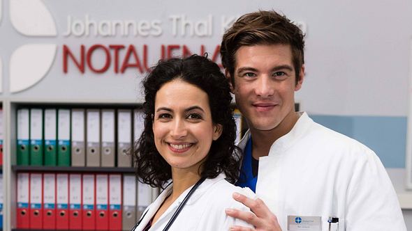 In aller Freundschaft - die jungen Ärzte - Ben und Leyla - Foto: IMAGO / Eibner