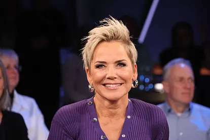 Inka Bause strahlt in die Kamera. Sie will ihr Leben in vollen Zügen genießen.