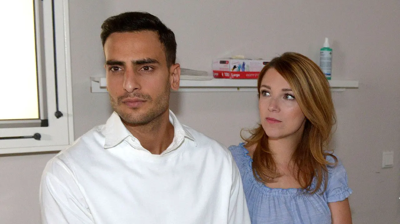 Nihat (Timur Ülker) und Lilly (Iris Mareike Steen) Nihat (Timur Ülker) und Lilly (Iris Mareike Steen) - Foto: RTL/ Rolf Baumgartner