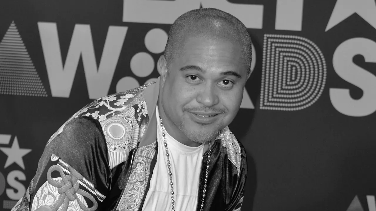 Irv Gotti Irv Gotti schaut in die Kamera - Foto: IMAGO / MediaPunch