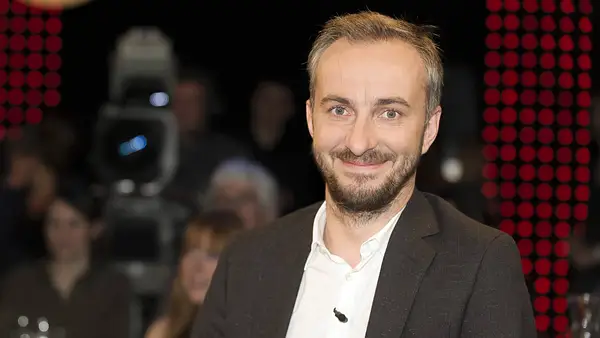Jan Böhmermann spricht nie über Frau und Kinder