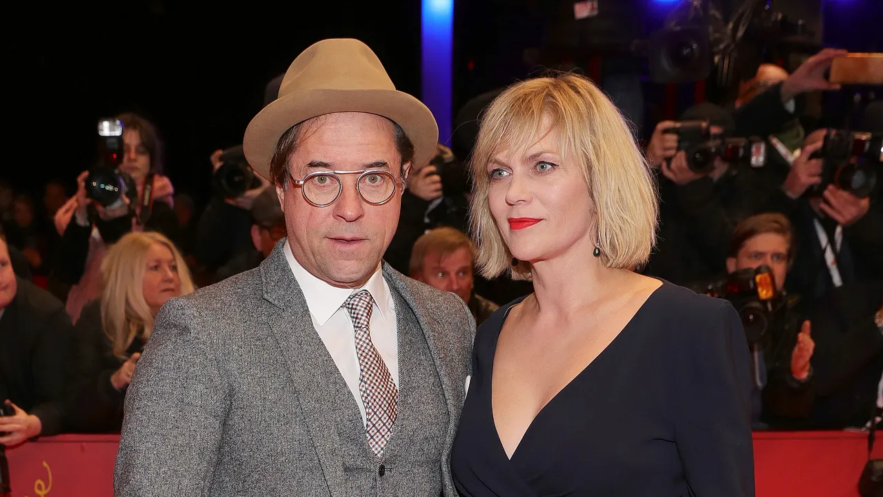 Jan Josef Liefers und Anna Loos Jan Josef Liefers und Anna Loos - Foto: Andreas Rentz/Getty Images