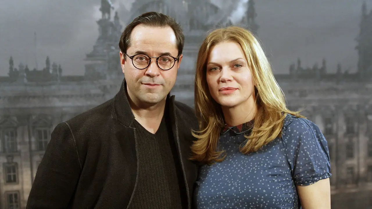 Jan Josef Liefers & Anna Loos Jan Josef Liefers & Anna Loos - Foto: Imago
