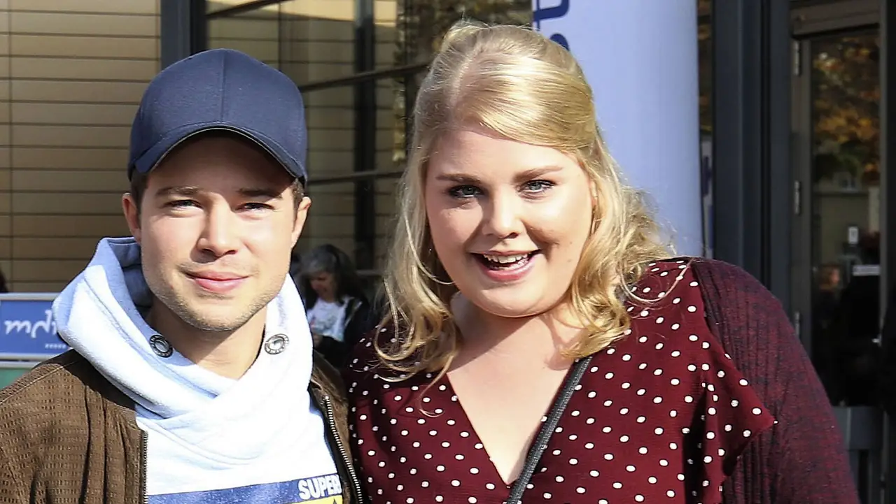 Jascha Rust & Christina Petersen - In aller Freundschaft Jascha Rust & Christina Petersen - In aller Freundschaft - Foto: IMAGO / Future Image