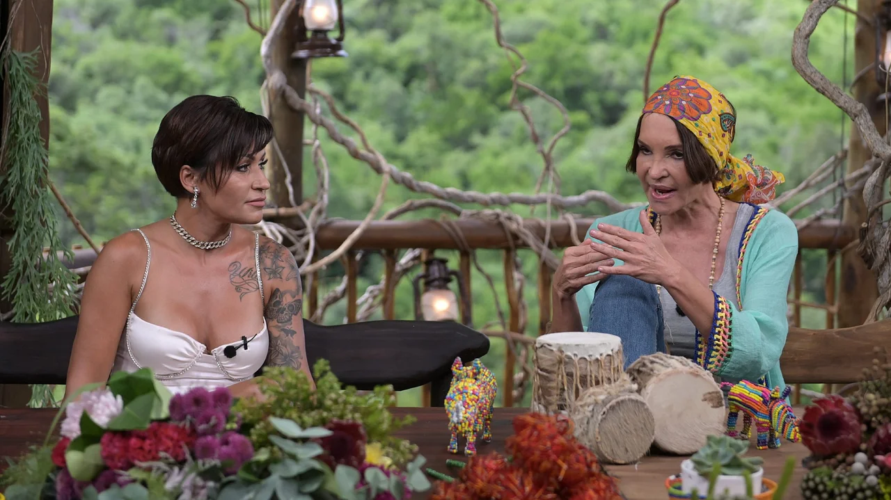 Jasmin Herren und Anouschka Renzi Jasmin Herren und Anouschka Renzi - Foto: RTL / Stefan Menne