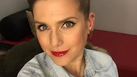 Jeanette Biedermann: Peinlicher NIPPEL-Blitzer! - Foto: Facebook/ Jeanette Biedermann