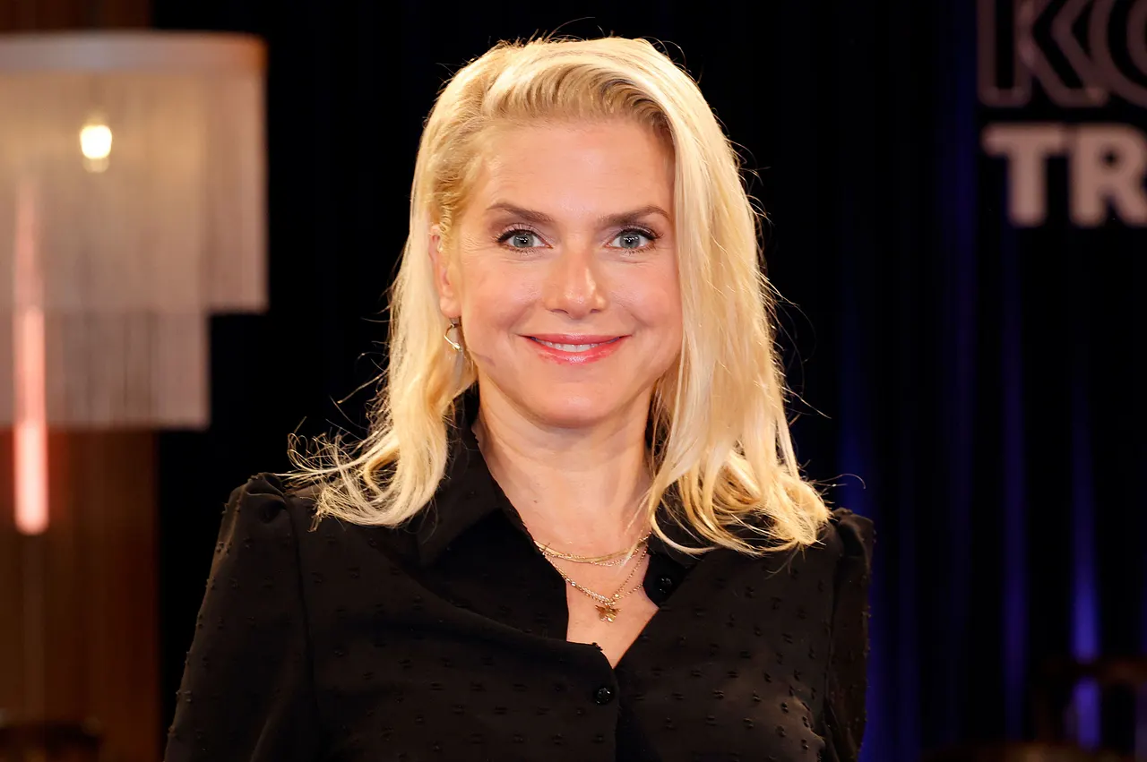 Jeanette Biedermann Jeanette Biedermann - Foto: IMAGO / BREUEL-BILD