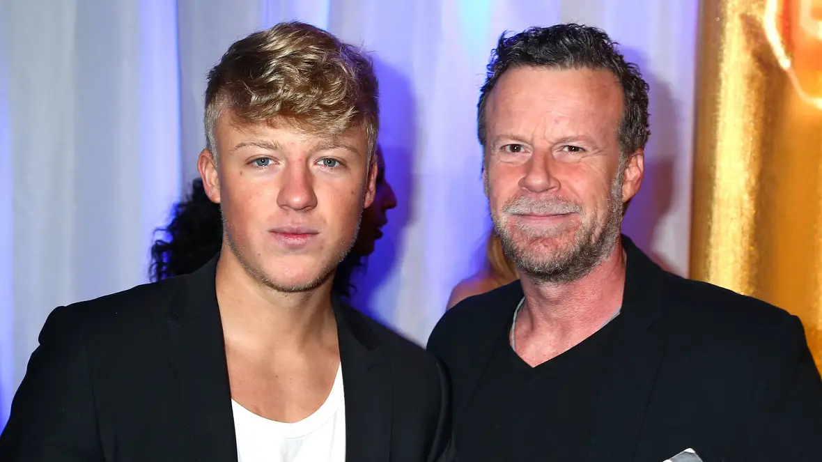 Jenke von Wilmsdorff mit seinem Sohn Janik Jenke von Wilmsdorff mit seinem Sohn Janik