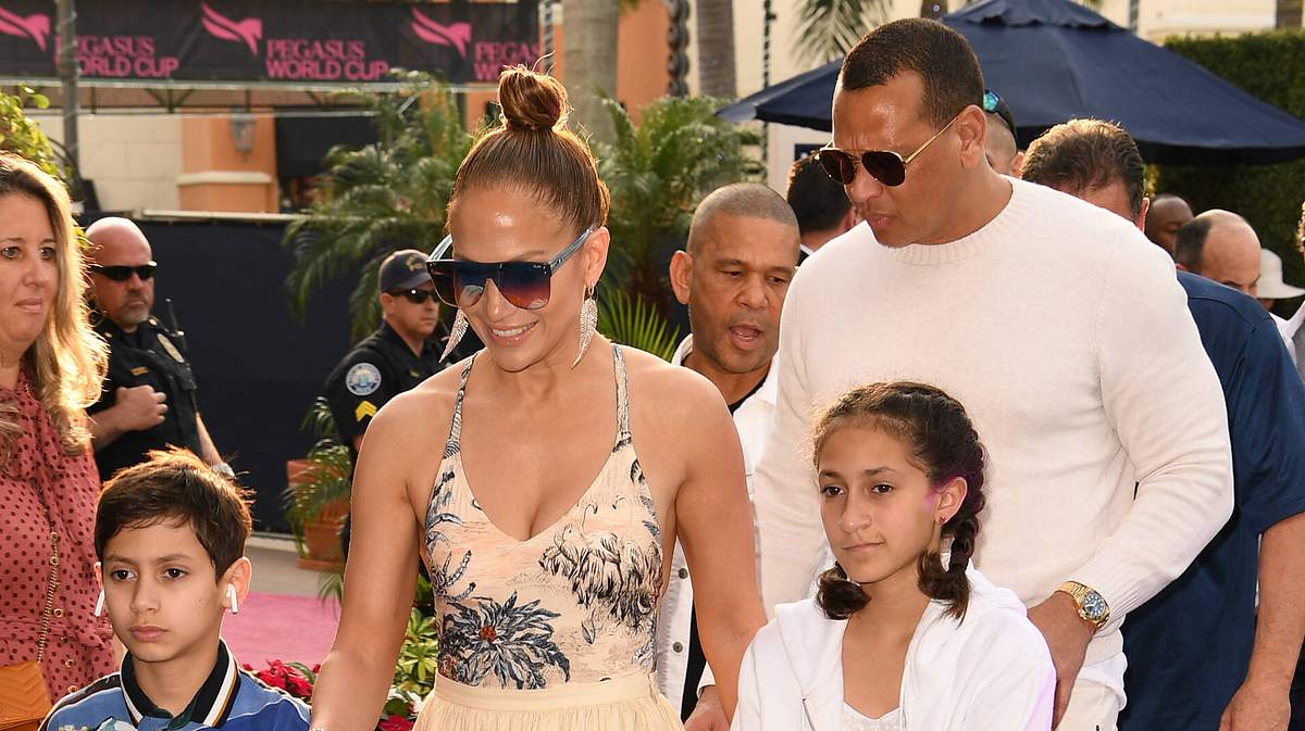 Jennifer Lopez mit Kindern Emme und Max