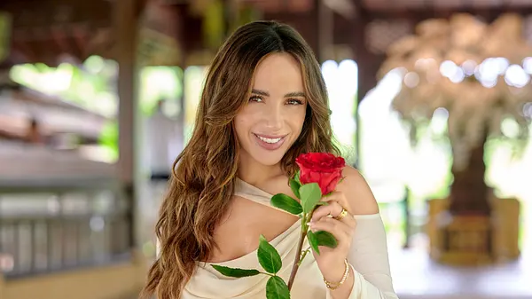 "Bachelorette" Jennifer Saro