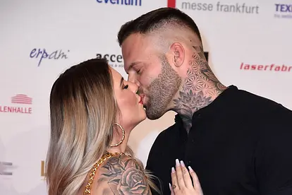 Jenny Frankhauser und Steffen wollen heiraten. Und die Familienplanung scheint auch noch nicht ganz abgeschlossen zu sein!