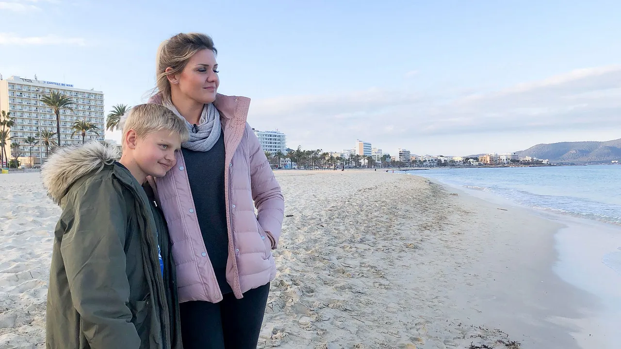 Jenny Matthias und Sohn Leon Jenny Matthias und Sohn Leon - Foto: TVNOW / 99pro Media