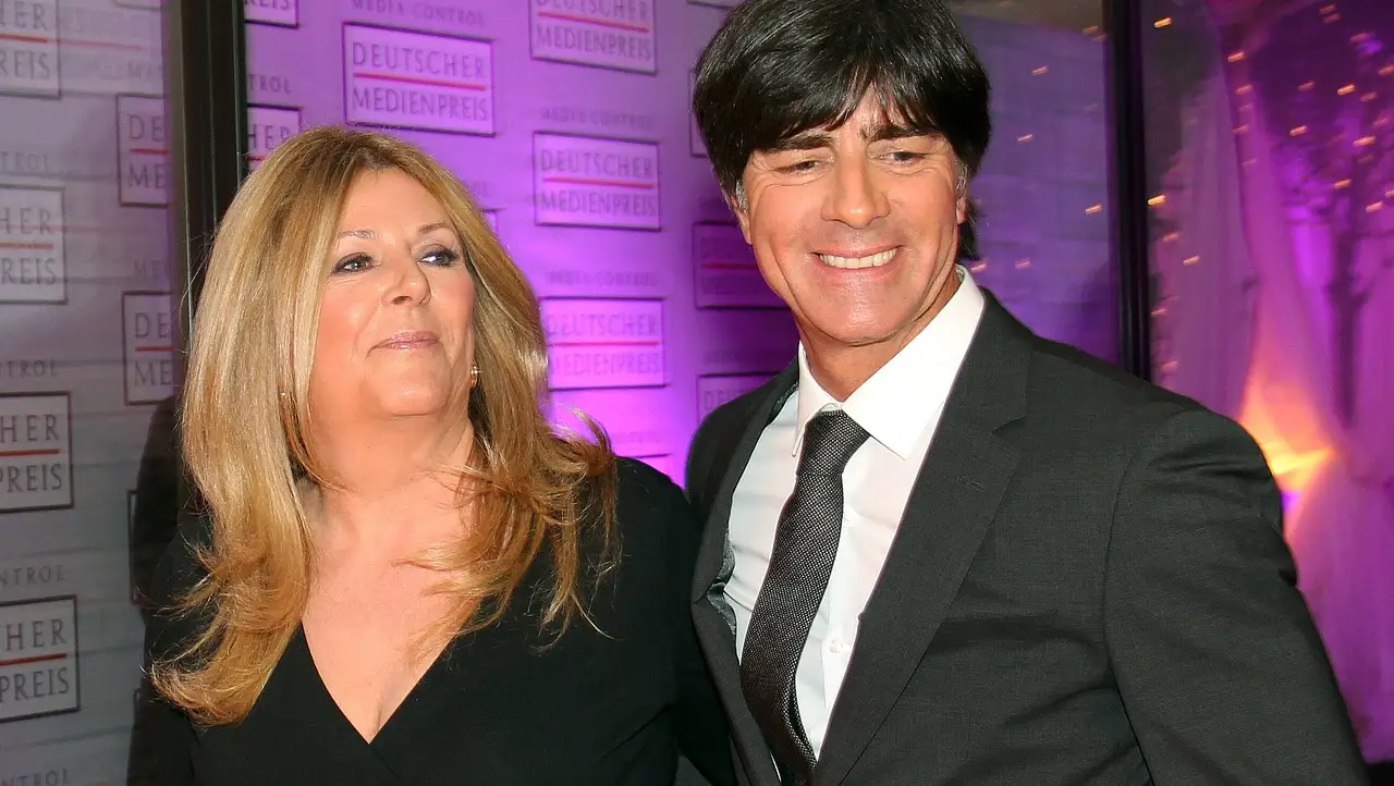Joachim Löw und Daniela Joachim Löw und Dnaiela - Foto: IMAGO / Eventpress