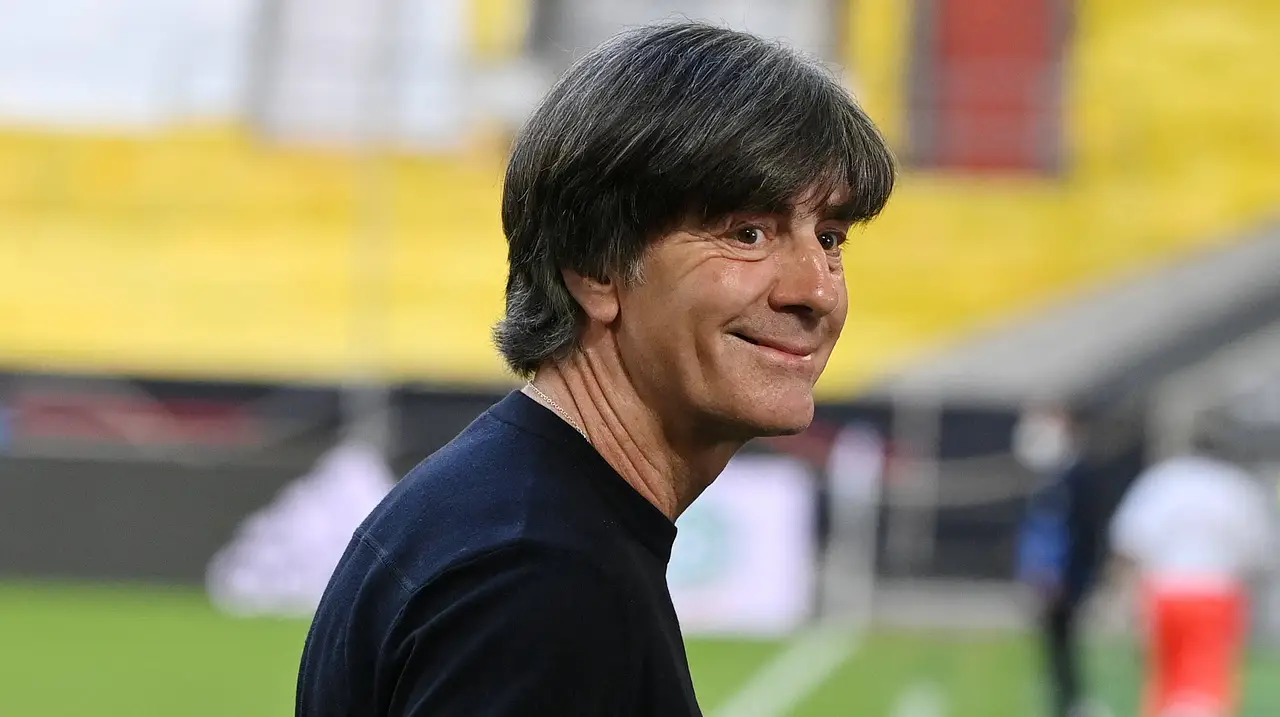 Ist Jogi Löw schwul? Ist Jogi Löw schwul? - Foto: Imago/Maik Hölter