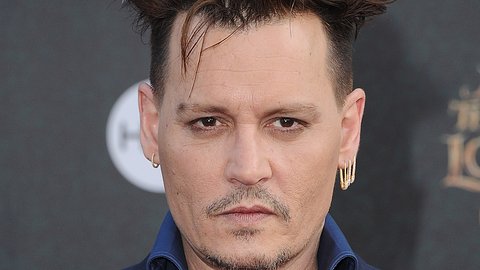 Johnny Depp soll immer wieder aggressiv geworden sein - Foto: GettyImages/Jon Kopaloff