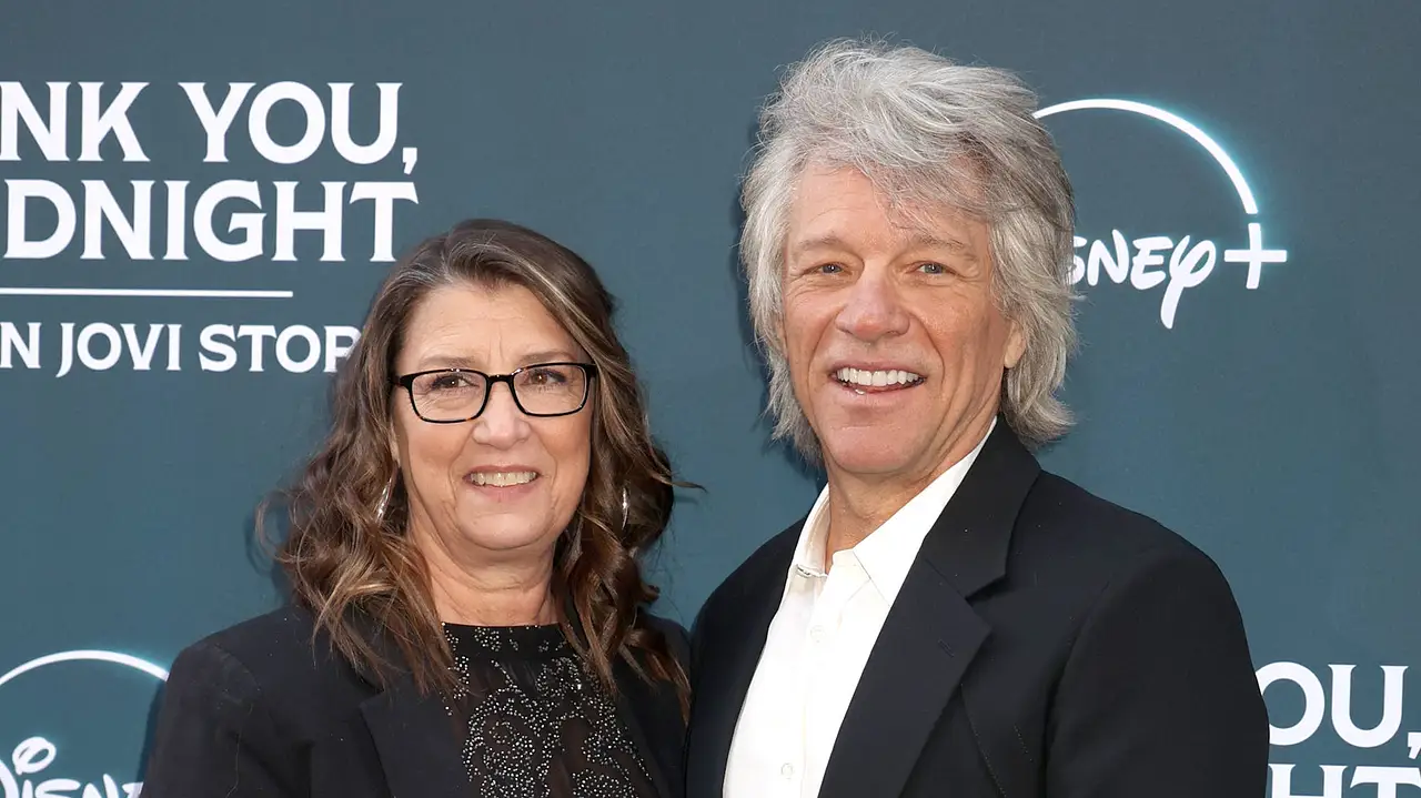Jon Bon Jovi & seine Frau Dorothea Bongiovi Jon Bon Jovi & seine Frau Dorothea Bongiovi - Foto: IMAGO / Matrix