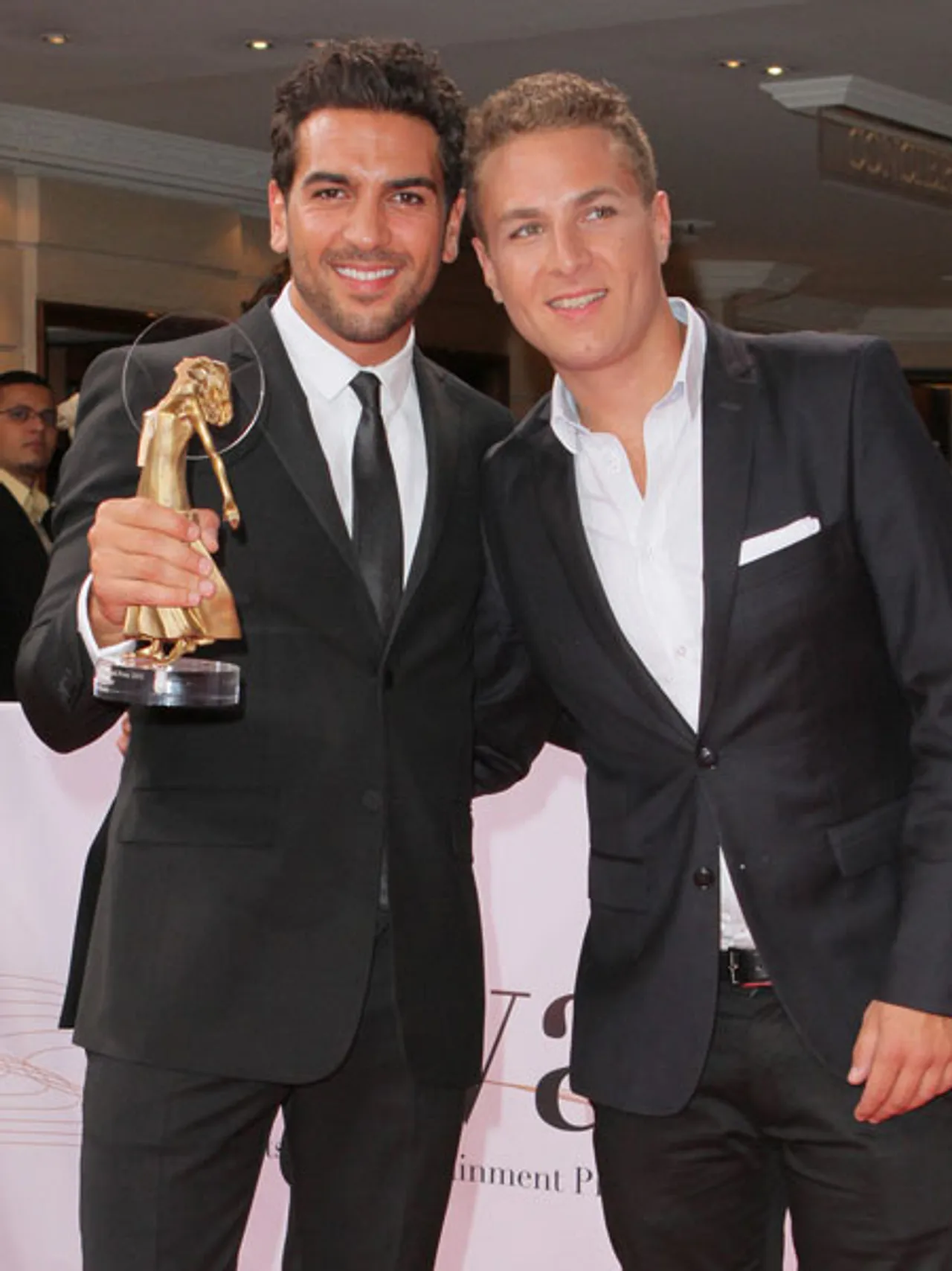 Elyas M'Barek und Bruder Joseph Elyas MBarek und Bruder Joseph - Foto: GettyImages