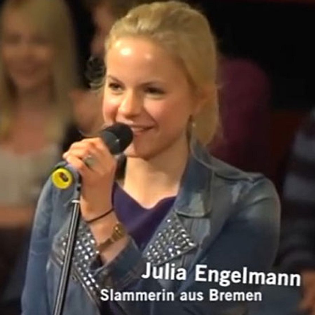 Julia Engelmann legte einen grandiosen Auftritt beim 5. Bielefelder Hörsaal-Slam hin.