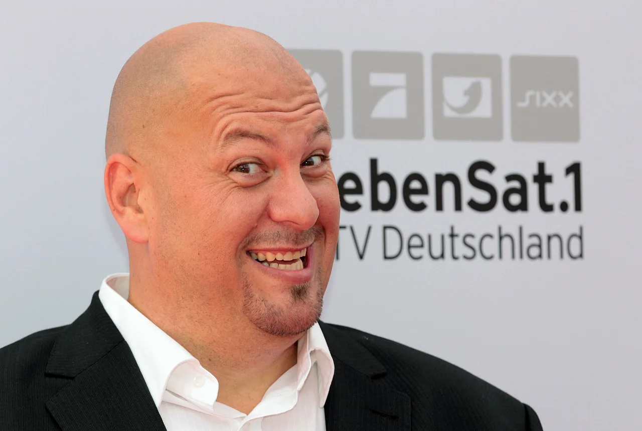 Food-Tester Jumbo Schreiner: Radikaler Gewichtsverlust! Er hat 16 Kilo abgenommen Food-Tester Jumbo Schreiner: Radikaler Gewichtsverlust! Er hat 16 Kilo abgenommen - Foto: Getty Images