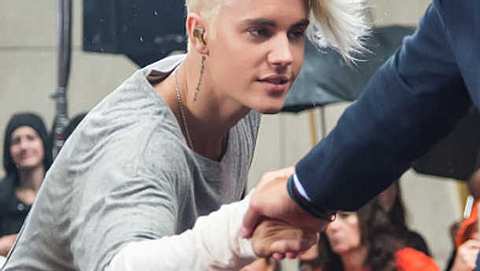 Justin Bieber neue Frisur platinblond - Foto: Gettyimages