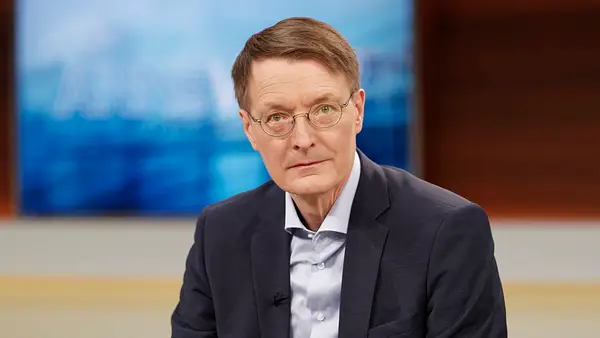 Karl Lauterbach hat 5 Kinder, aber keine Freundin