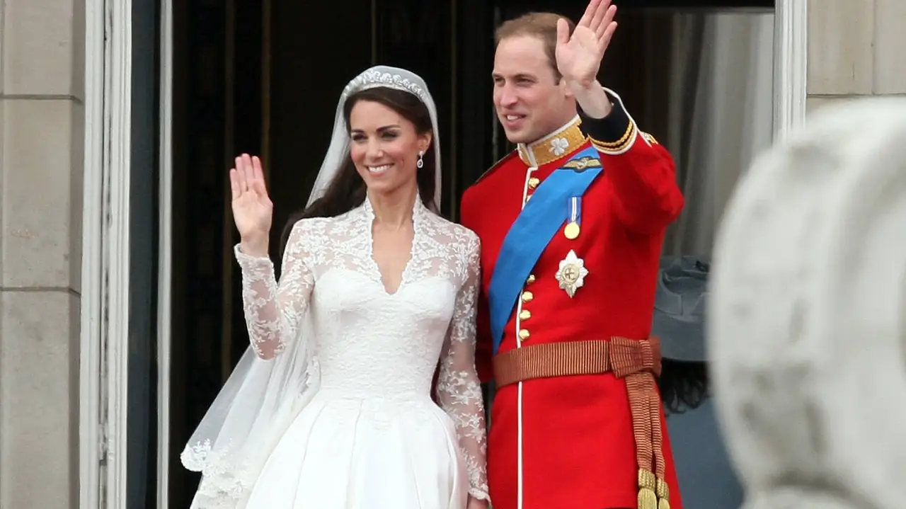 Kate Middleton Hochzeitskleid Kate Middleton Hochzeitskleid - Foto: IMAGO / Paul Marriott