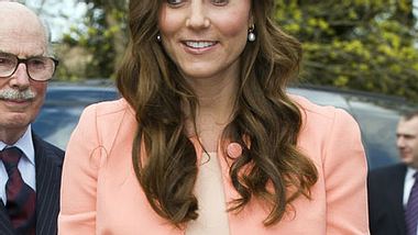 Angeblich wirft Camilla Parker Bowles Herzogin Kate Untreue vor und möchte einen Vaterschaftstest. - Foto: Getty Images