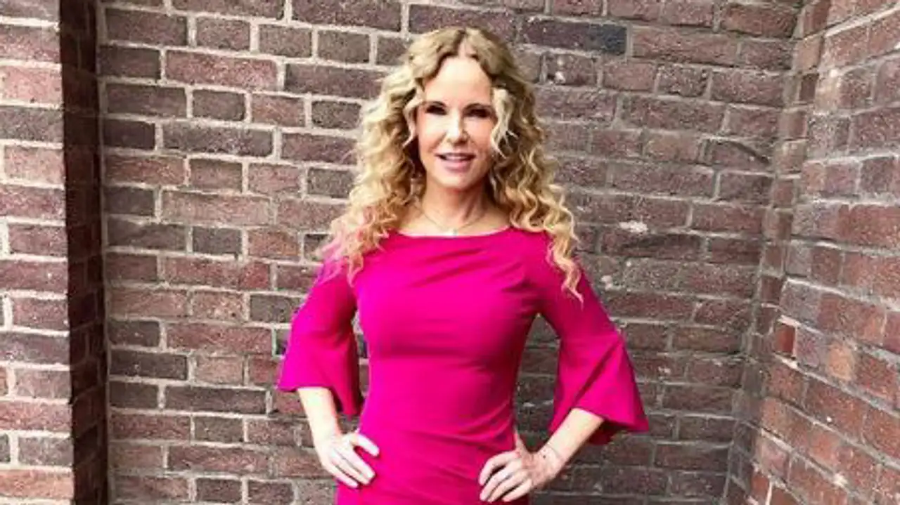 Katja Burkard: Nackt-Foto aufgetaucht! Katja Burkard: Nackt-Foto aufgetaucht! - Foto: Instagram/ Katja Burkard