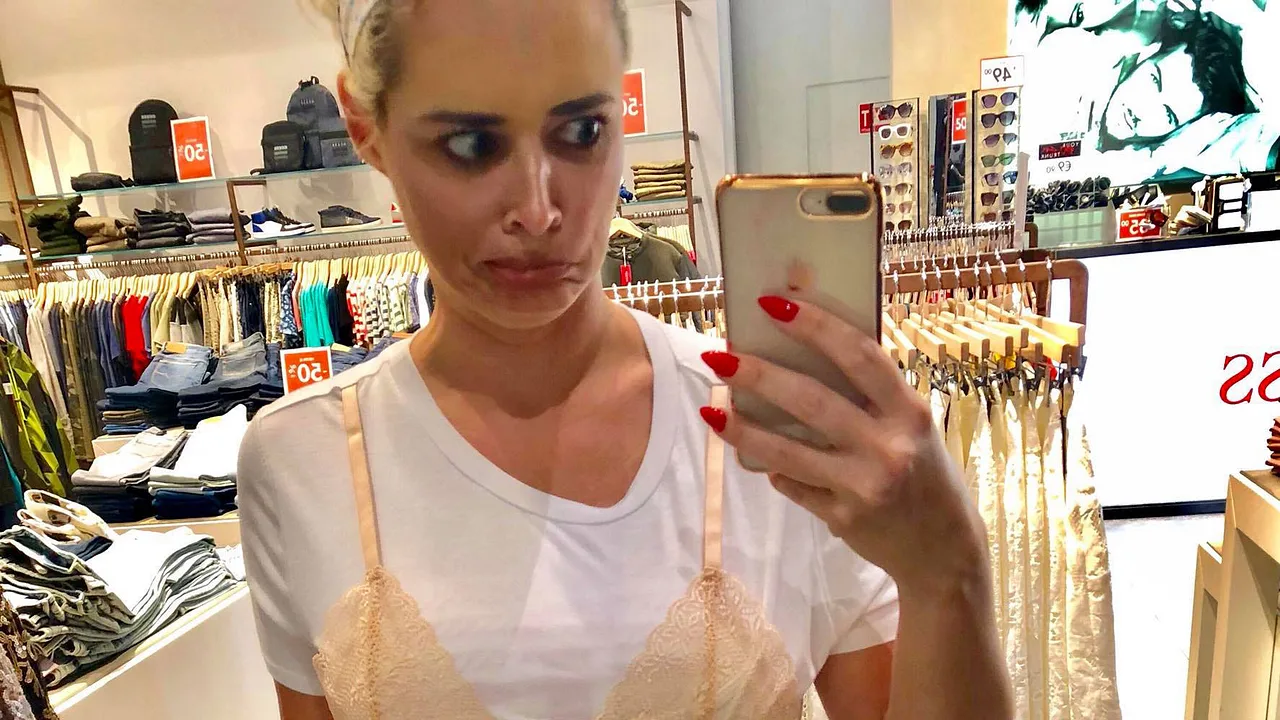 Daniela Katzenberger: Krasses Geständnis aus ihrer Jugend Daniela Katzenberger: Krasses Geständnis aus ihrer Jugend - Foto: Facebook.com / Daniela Katzenberger