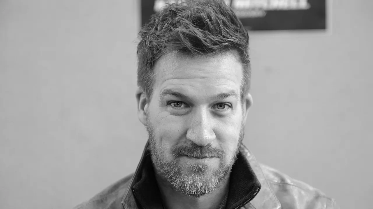Kenneth Mitchell Kenneth Mitchell - Foto: IMAGO / Future Image / J. Krick