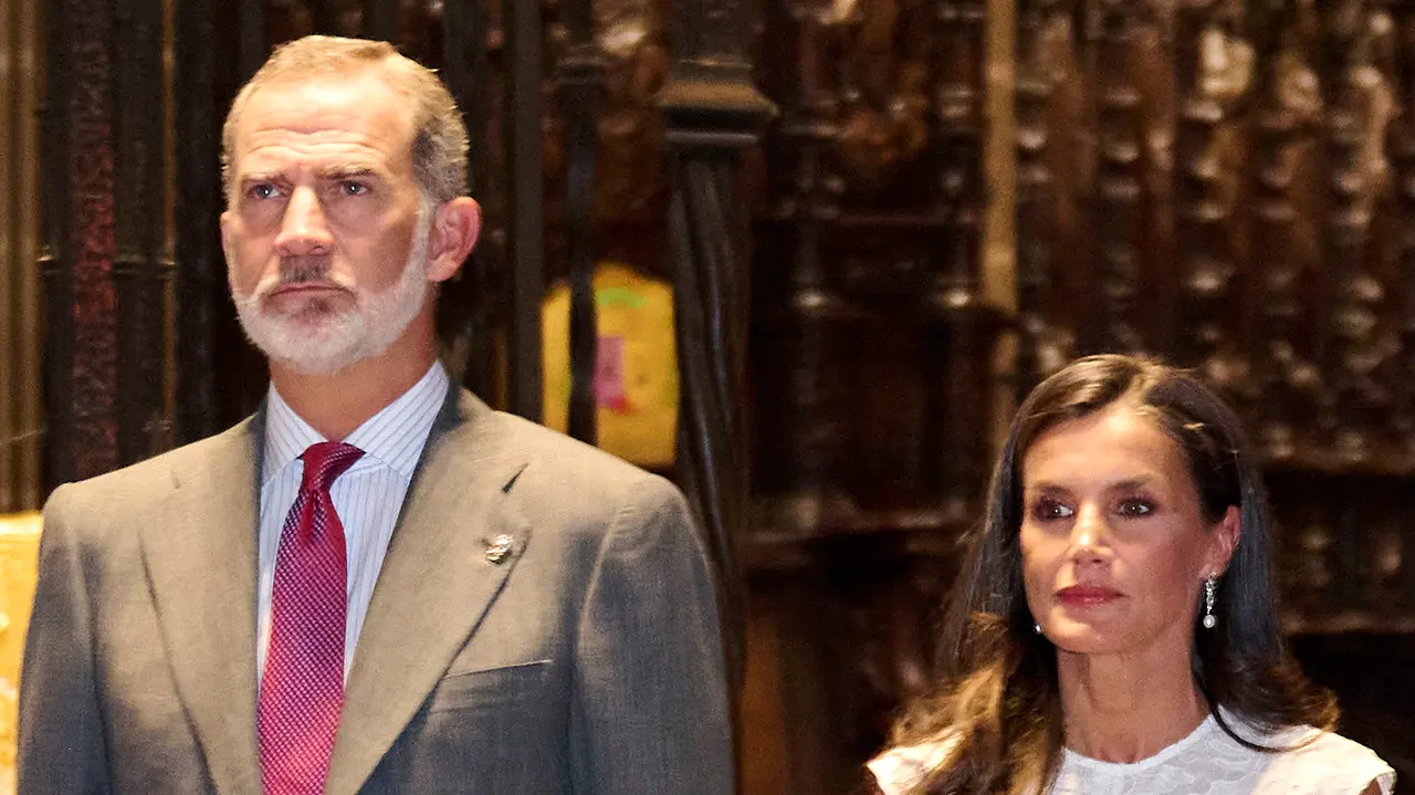 König Felipe und Königin Letizia König Felipe und Königin Letizia - Foto: Carlos Alvarez/Getty Image