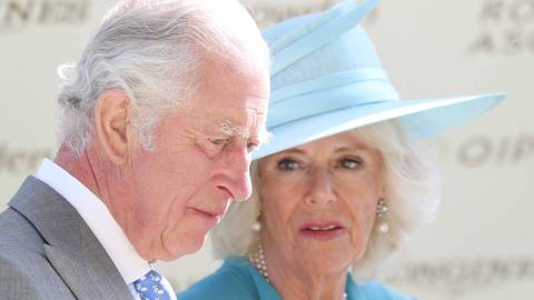 König Charles & Camilla Parker Bowles - Foto: IMAGO / Frank Sorge