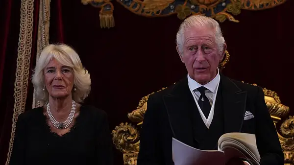 Königin Camilla König Charles