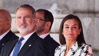 König Felipe & Königin Letizia: Alles nur noch Fassade? Sie sollen längst neue Partner haben - Foto: IMAGO / ZUMA Wire