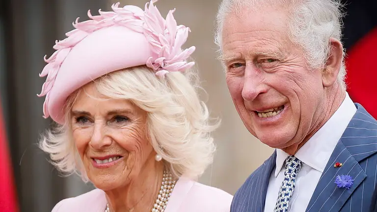 Königin Camilla König Charles