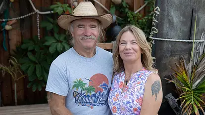 Konny und Manu sind glücklich auf Hawaii.