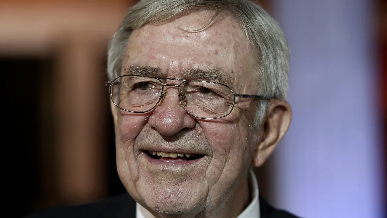 Konstantin II. von Griechenland Konstantin II. von Griechenland - Foto: Panayiotis Tzamaros/NurPhoto via Getty Images