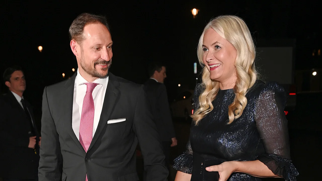 Kronprinz Haakon & Prinzessin Mette-Marit Kronprinz Haakon & Prinzessin Mette-Marit - Foto: Getty Images / Stuart C. Wilson