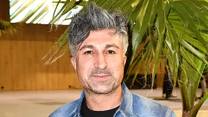 Kürsat Chico Yildirim schaut in die Kamera