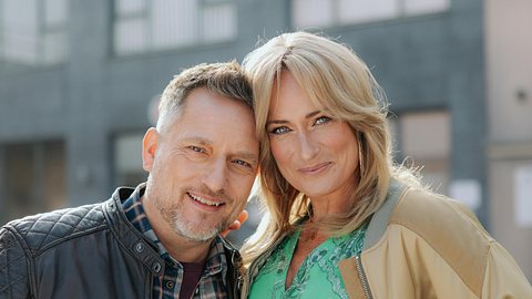 Lars Pape und Eva Mona Rodekirchen - Foto: RTL Anna Riedel