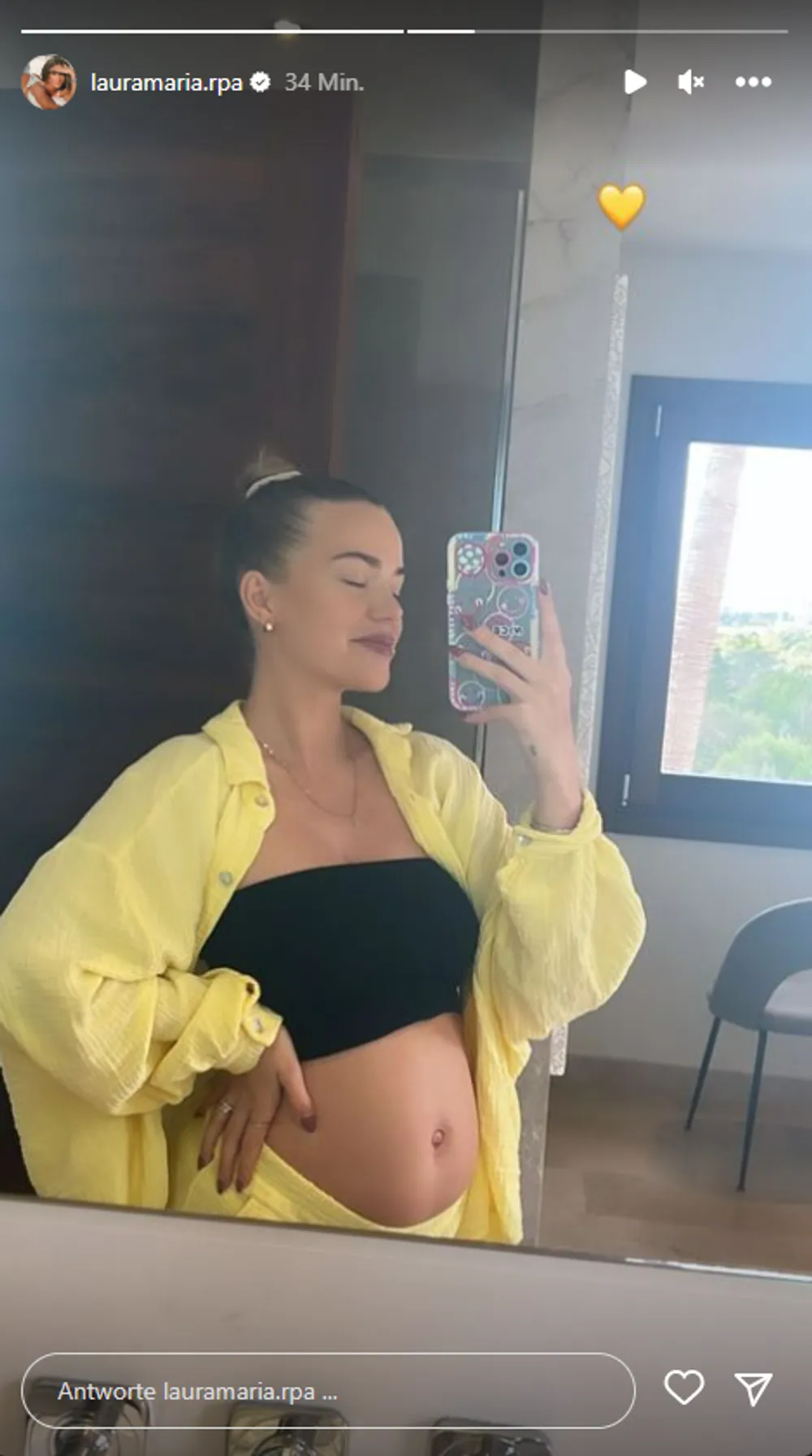 Laura Maria Rypa Baby-Bauch Laura Maria Rypa Baby-Bauch