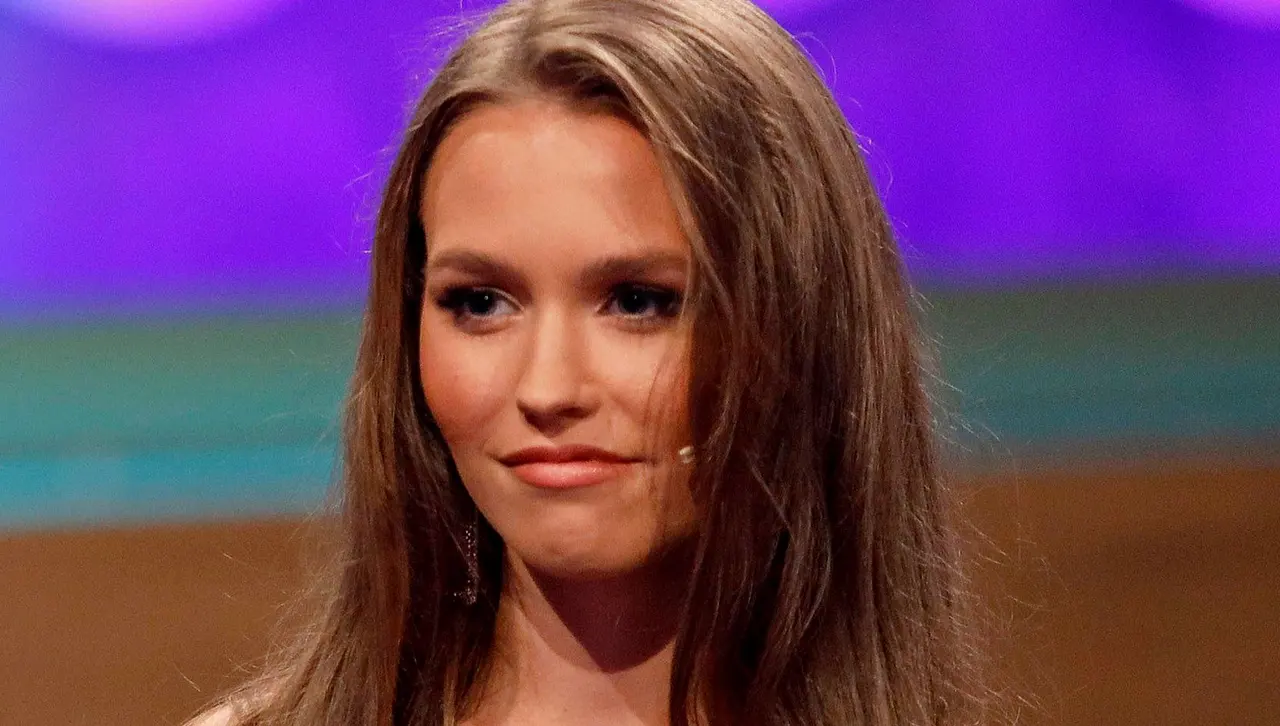 Laura Müller: OnlyFans trotz zweiter Schwangerschaft! Laura Müller mit Wendler im TV - Foto: IMAGO / Panama Pictures