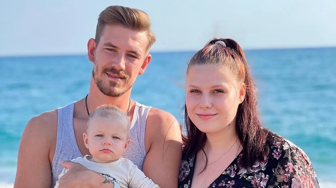 Lavinia Wollny, Tim Katzenbauer und Hailey Emilia Lavinia Wollny, Tim Katzenbauer und Hailey Emilia - Foto: RTLzwei