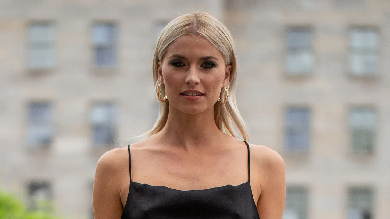 Lena Gercke: Mit ihren Power-Smoothies fit durch den Winter! Lena Gercke: Mit ihren Power-Smoothies fit durch den Winter! - Foto: Getty Images