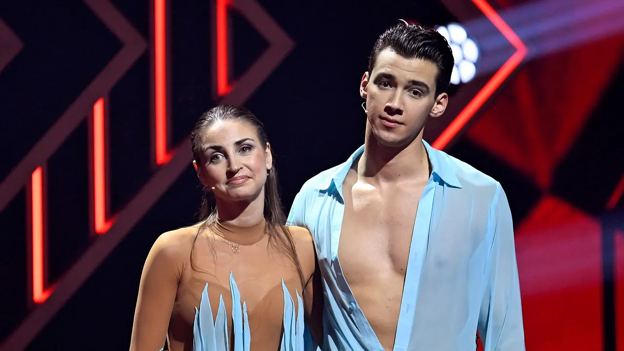 Fliegt Diego Pooth in Show 8 bei "Let's Dance"? Ekaterina Leonova und Diego Pooth schauen traurig in die Kamera - ihnen droht der Lets Dance-Rauswurf - Foto: IMAGO / Panama Pictures